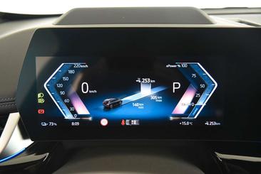 BMW IX1 XDrive30 — photo 11