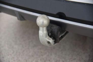 BMW iX3 — photo 8
