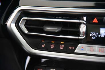 BMW iX3 — photo 15