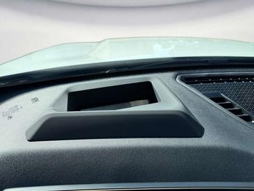 BMW IX1 XDrive30 — photo 16