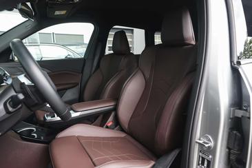 BMW IX1 XDrive30 — photo 10