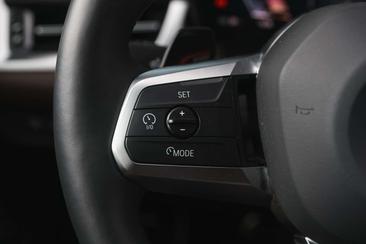 BMW IX1 XDrive30 — photo 12