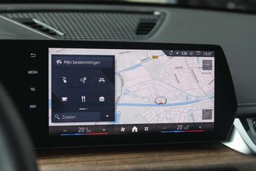 BMW IX1 XDrive30 — photo 17
