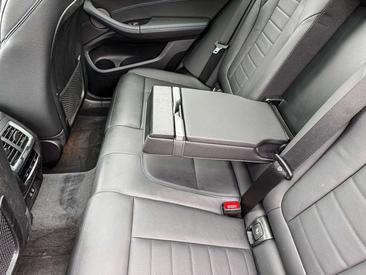 BMW iX3 — photo 23