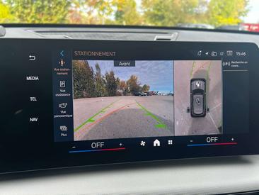 BMW IX1 XDrive30 — photo 8