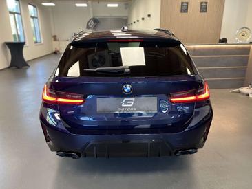 BMW M3 — photo 10