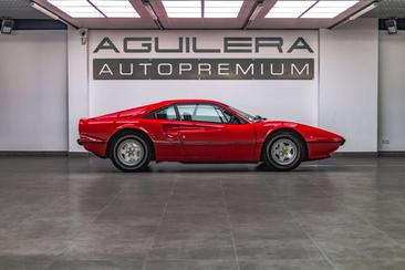 Ferrari 308 GTB — photo 27