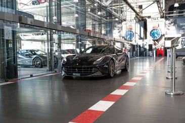 Ferrari F12 Berlinetta — photo 2