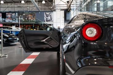 Ferrari F12 Berlinetta — photo 7