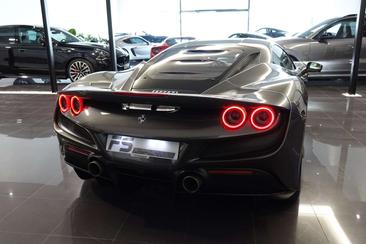 Ferrari F8 Tributo — photo 21