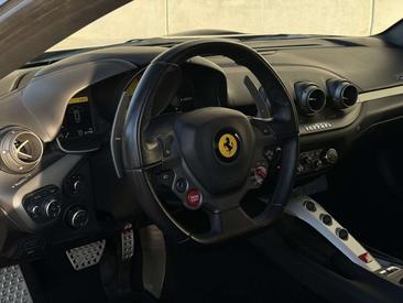 Ferrari F12 Berlinetta — photo 10