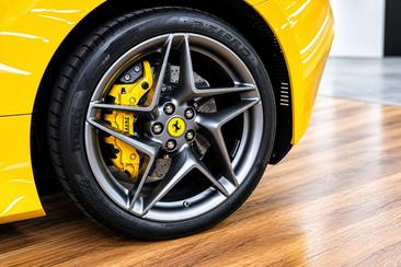 Ferrari F8 Spider — photo 19