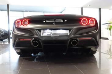 Ferrari F8 Tributo — photo 32