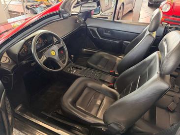 Ferrari Mondial T Cabriolet — photo 28