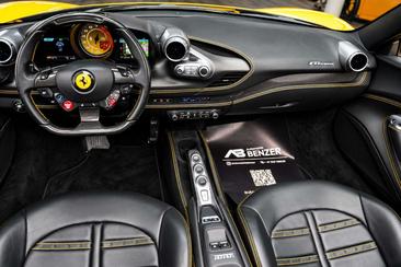 Ferrari F8 Spider — photo 33