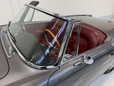 Ferrari 250 GT 2+2 — photo 11