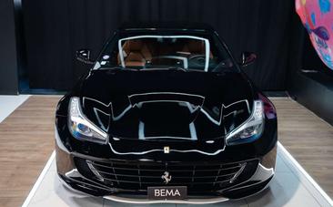 Ferrari GTC4Lusso — photo 4