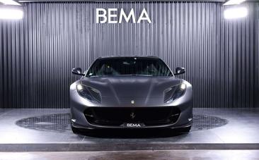Ferrari 812 Superfast — photo 2