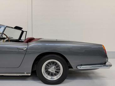 Ferrari 250 GT 2+2 — photo 19