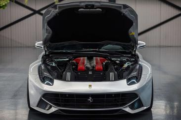 Ferrari F12 Berlinetta — photo 7