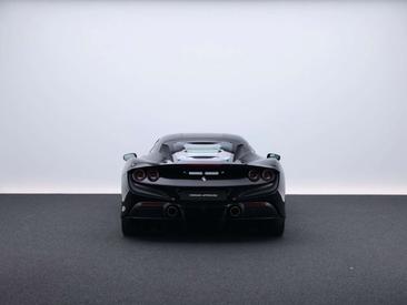Ferrari F8 Tributo — photo 6