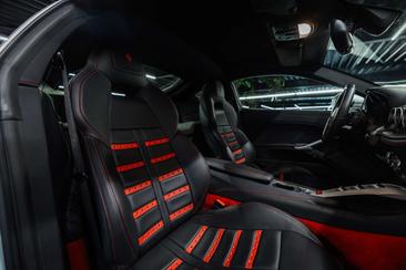 Ferrari F12 Berlinetta — photo 11