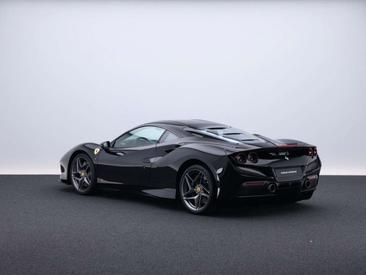 Ferrari F8 Tributo — photo 7