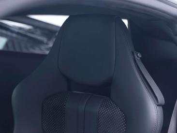 Ferrari F8 Tributo — photo 13