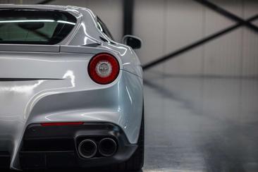 Ferrari F12 Berlinetta — photo 20