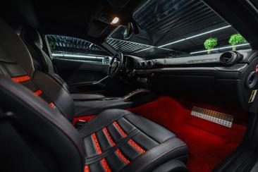 Ferrari F12 Berlinetta — photo 23