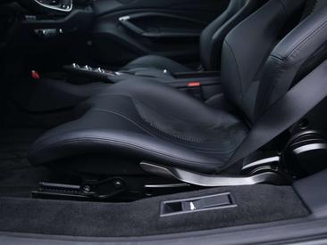 Ferrari F8 Tributo — photo 24