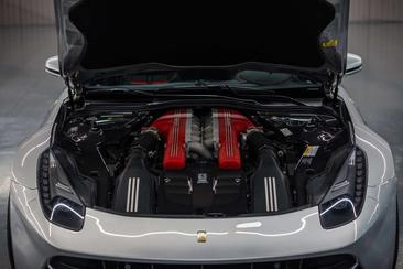 Ferrari F12 Berlinetta — photo 41