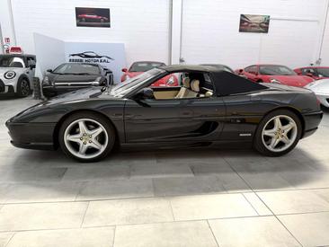 Ferrari F355 Spider — photo 3