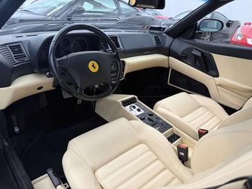 Ferrari F355 Spider — photo 10