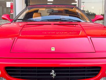 Ferrari F355 Berlinetta — photo 29