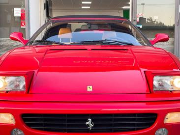 Ferrari F355 Berlinetta — photo 32