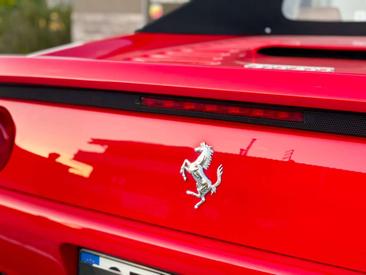 Ferrari F355 Berlinetta — photo 47