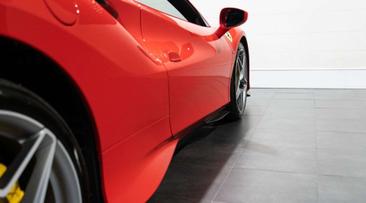 Ferrari F8 Tributo — photo 9