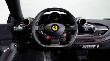 Ferrari F8 Tributo — photo 23