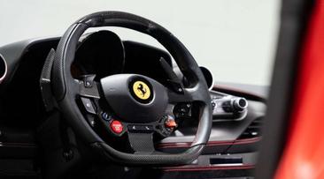 Ferrari F8 Tributo — photo 32