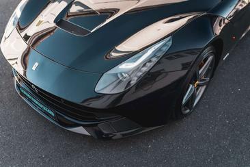 Ferrari F12 Berlinetta — photo 7