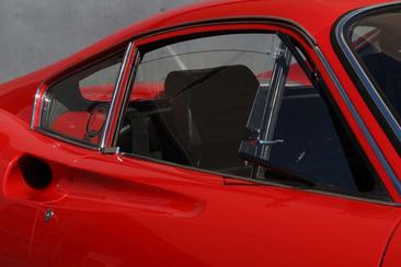 Ferrari Dino 246 GT — photo 15