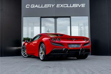 Ferrari F8 Spider — photo 7