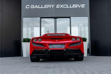 Ferrari F8 Spider — photo 8