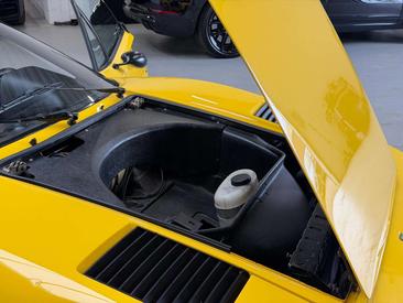 Ferrari 308 GTB Quattrovalvole — photo 38