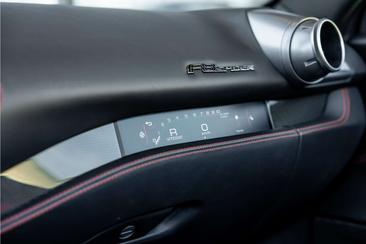 Ferrari F8 Spider — photo 25