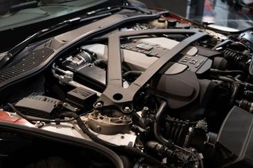 Aston Martin DBS Superleggera V12 — photo 28