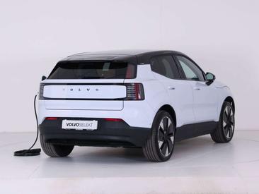 Volvo EX30 Single Motor Extended Range — photo 3