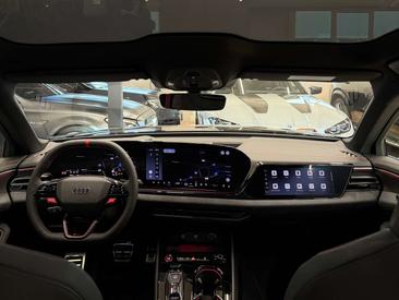 Audi RS 5 Berline — photo 32