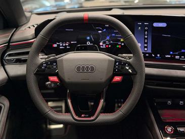 Audi RS 5 Berline — photo 39